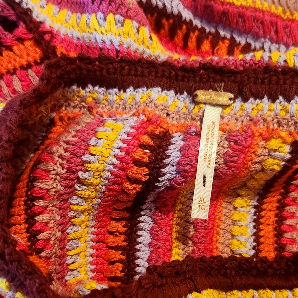 New Free People Multicolor Crochet A-Line Skirt And Top Very Beautiful Set. - Picture 13 of 13